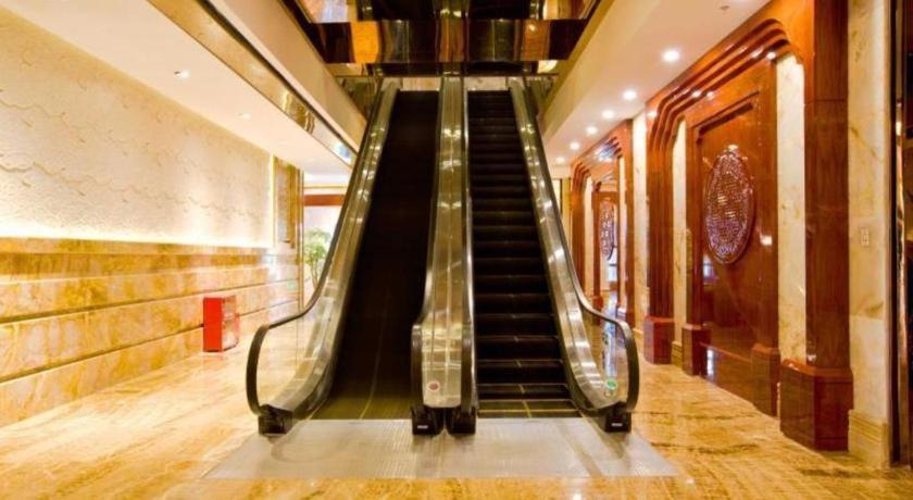 Chongqing Huachen International Hotel Eksteriør bilde